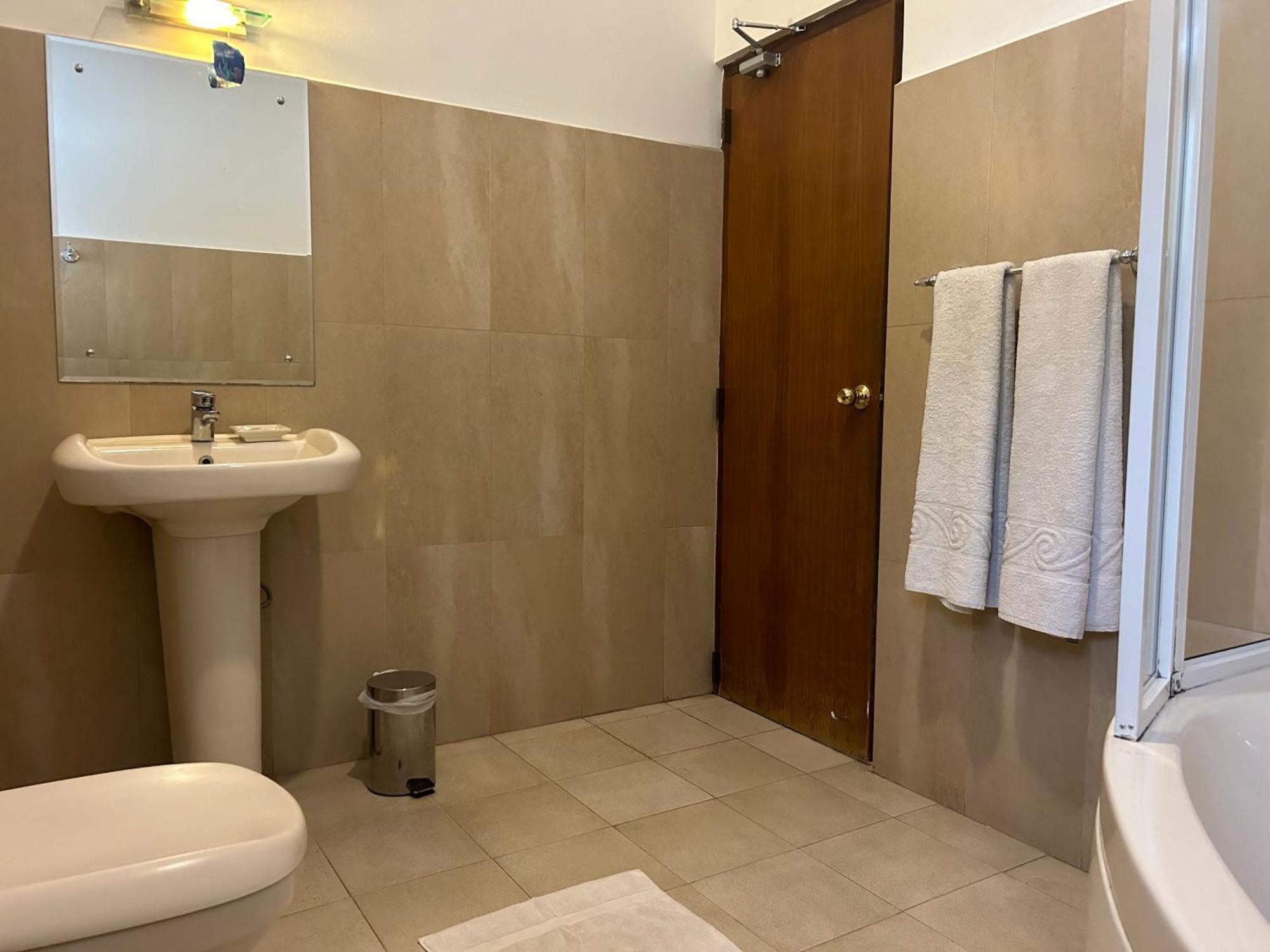 Occazia Residence Коломбо Экстерьер фото